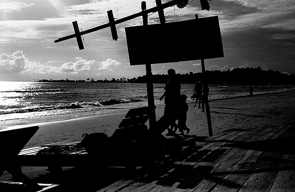62445_2008_FM_BW_Cambodia_037-2