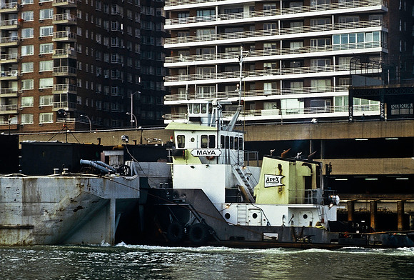 64049_B1_SL_COLOR_NY_86_04.jpg