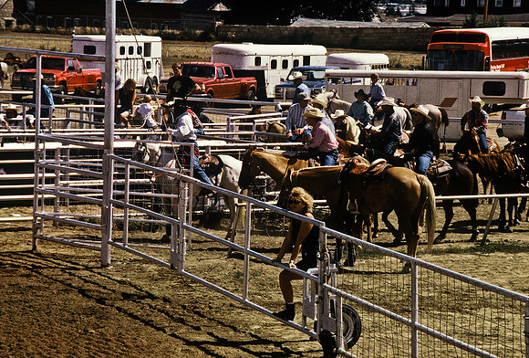 47493_B6_SL_COLOR_TRINIDAD_RODEO_CO_97_01.jpg