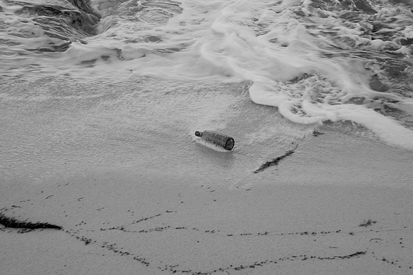 36163_DG_BW_USA_Harbour_Island_Bahamas_Related_GroupZV4N1769