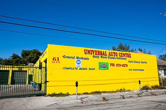 2607_Litlle_Haity_Miami_Avenue_20090307-5L8Y2227
