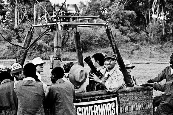 B3_82002_BW_194_New_Masai-Ballon_Africa_89_7