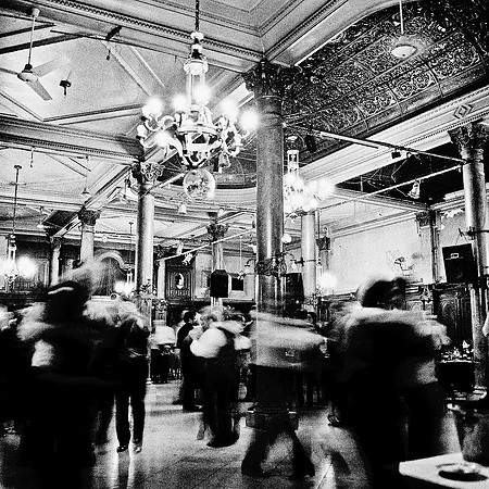 2654_FM_BW_SQ_CAFE_REAL-TANGO_BUENOS_AIRES_ARGENTINA_2004_4