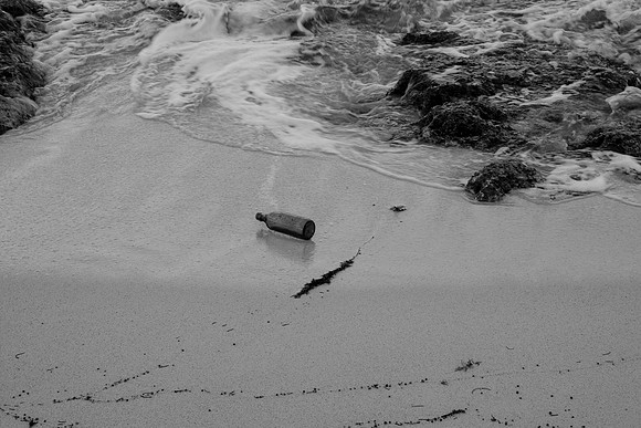 36163_DG_BW_USA_Harbour_Island_Bahamas_Related_GroupZV4N1770