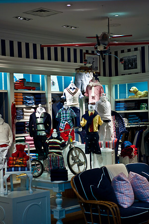 42600_Windows_Mall_Palm_Beach_FL_ZV4N5202