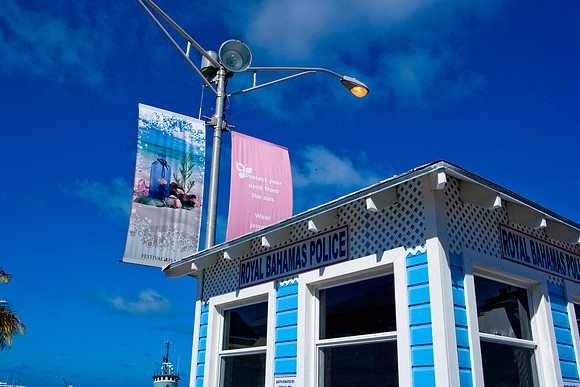 36164_DG_Color_USA_Nassau_Bahamas_Related_GroupNassau_Bahamas_ZV4N2966