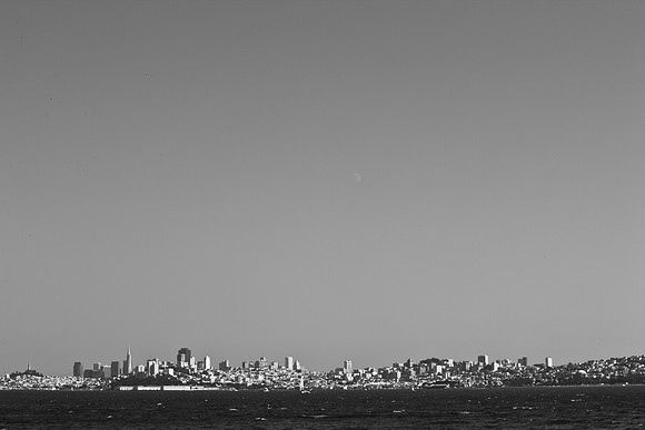 0026_DG_San_Francisco_Bay_CA_USA_2009_5L8Y2004
