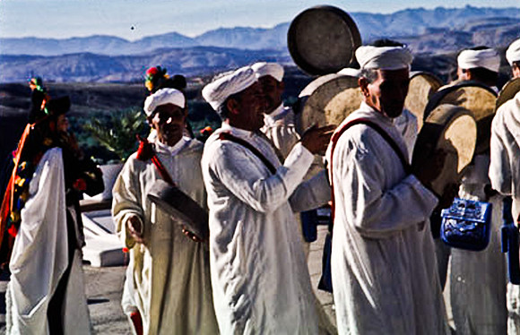 3230_SL_COLOR_EL_KELAA_M_GOUNA_MAROCCO_II_1998_6