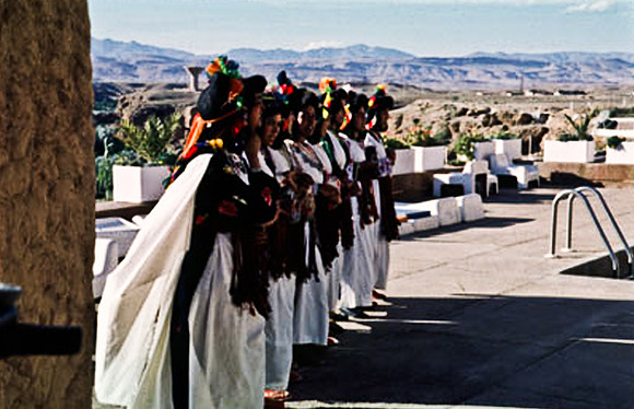 3229_SL_COLOR_EL_KELAA_M_GOUNA_MAROCCO_II_1998_11