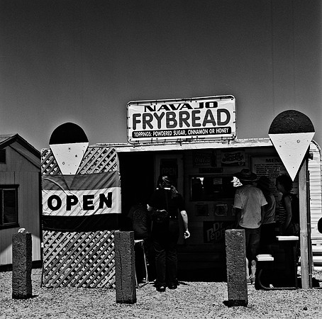 2281_FM_BW_CA_02_6.jpg