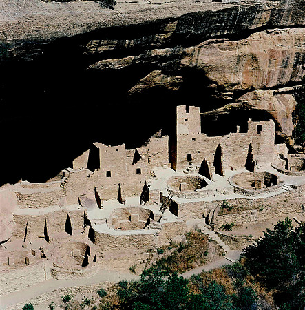 36048_Color_SQ_Messa_Verde_NP_Monument_CO_2003_8.jpg