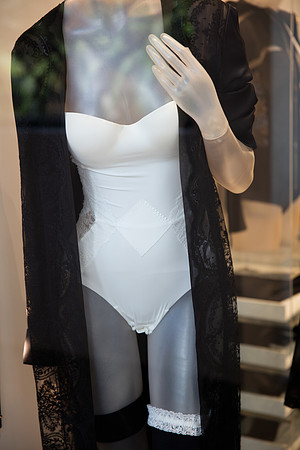 20160417_Mannequins_and_Windows_075A0106
