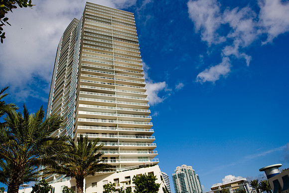 36142_DG_Color_USA_Miami_Beach_FL_Related_Group_South_of_Fifth36142_RELATED_DG_ZV4N4886