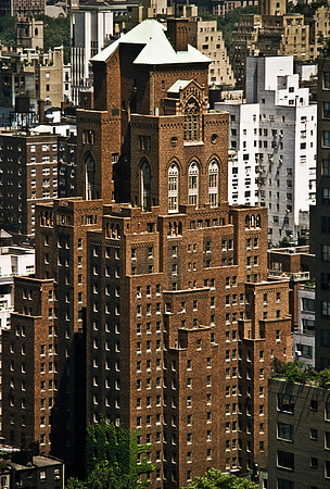 64053_B1_SL_COLOR_NY_82_02.jpg