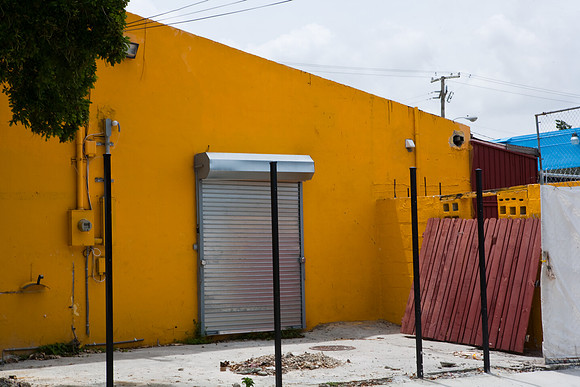 85769_ZV4N5690_film_Miami_FL_USA