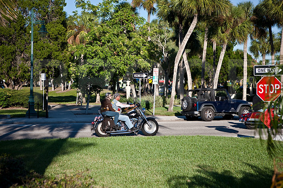 20081026_DVD80_DG_USA_Sarasota_FL_5L8Y0988_full_blead