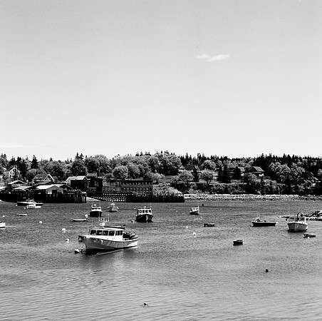 2256_FM_BW_CA_02_2.jpg