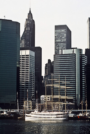 64047_B1_SL_COLOR_NY_86_18.jpg