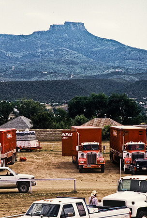 47485_B6_SL_COLOR_TRINIDAD_RODEO_CO_97_07.jpg