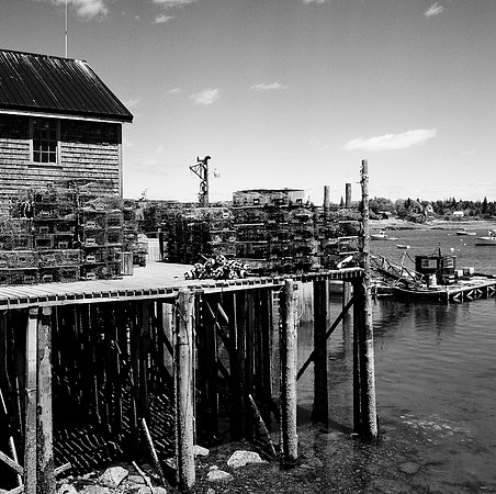 2256_FM_BW_CA_02_3.jpg