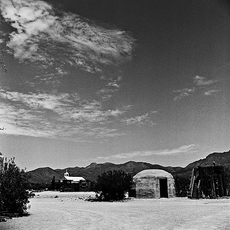 6024_FM_BW_TUCSON_AZ_05_10.jpg
