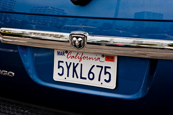06587_ZV4N_1372_DG_COLOR_Costa_Mesa_Fashion_Island_Ivy_CA_USA_2007