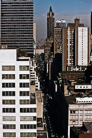 64052_B1_SL_COLOR_NY_82_17.jpg