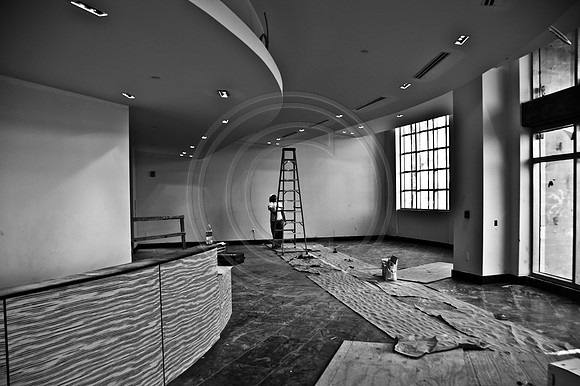 MDT33137_DG_DSC_MIDTOWN_BW_1224