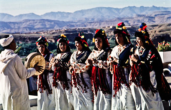 3232_SL_COLOR_EL_KELAA_M_GOUNA_MAROCCO_II_1998_5