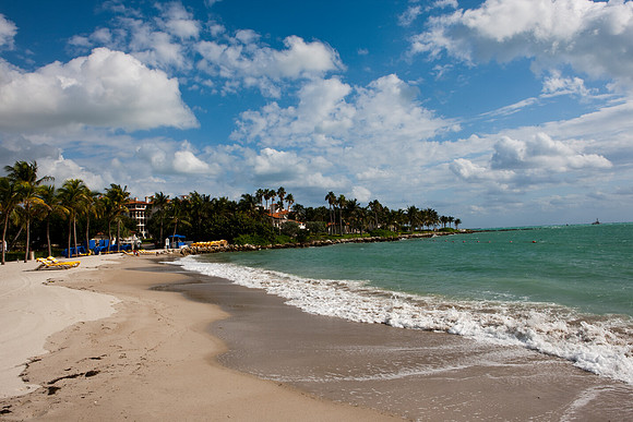 2907_DG_Fisher_Island_Refuges_Miami_FL5L8Y1355