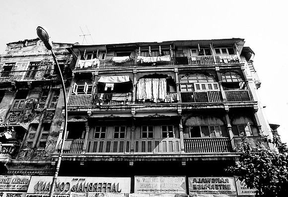 47289_SL_COLOR_INDIA_1987_17