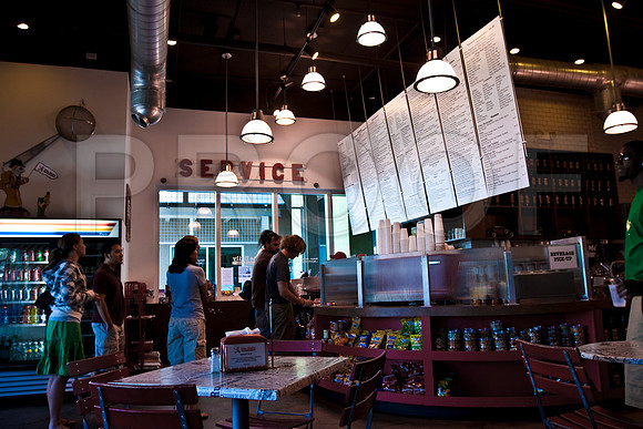 2902_DG_Deligth_Restaurant_Miami_Biscayne_Boulevard_FL20090418-IMG_2514