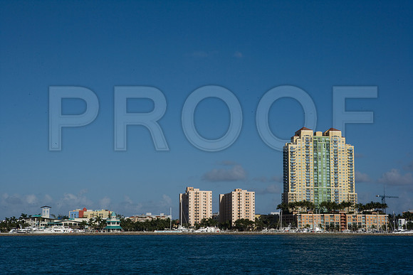 36251_DG_Color_USA_South_Beach_FL_South_of_FifthZV4N4958