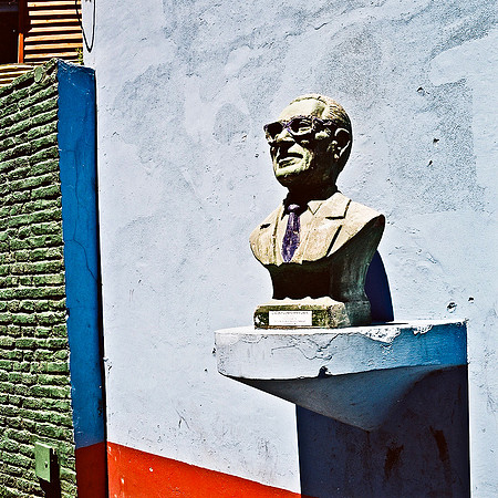 2634_FM_COLOR_SQ_LA_BOCA_TANGO_BUENOS_AIRES_ARGENTINA_2004_2