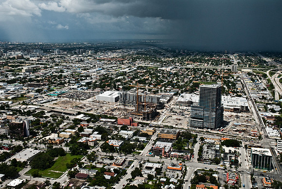 MDT33137_DG_DSC_MIDTOWN_0261