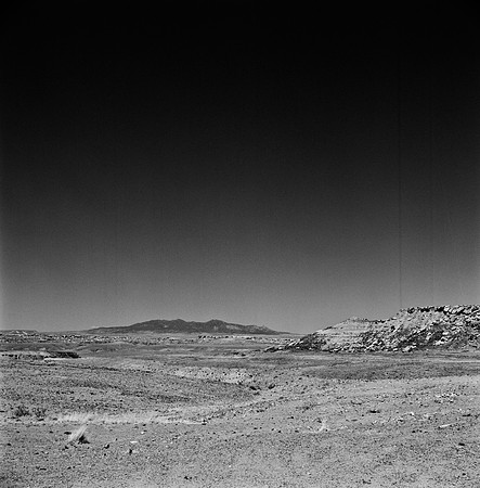 2281_FM_BW_CA_02_2.jpg