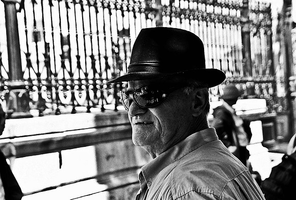 2627_FM_BW_35MM_BUENOS_AIRES_ARGENTINA_2004_3