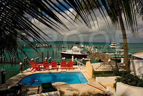 36171_DG_Color_USA_Ramora_Bay_Bahamas_Related_Group36170_DG_Color_USA_Harbour_Island_Bahamas_Related