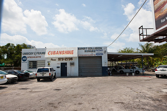 2905_DG_29_Street_Maimi_FL20090424-5L8Y6666