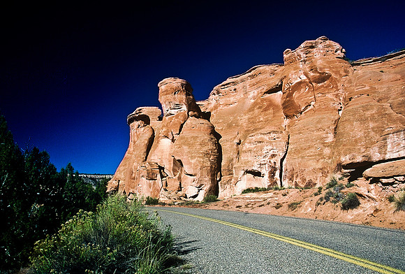 47468_B5_SL_COLOR_NAT_MONUMENT_TO_CISCO_MOAB_COLORADO_WY_97_01.jpg