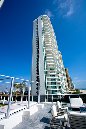 36282_DG_Color_USA_Sunny_Isles_FL_Trump_BuildingZV4N0088