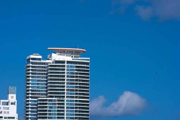 84739_ZV4N_8306_Miami_Fisher_USA