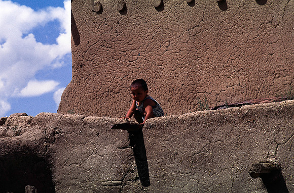 37865_B15_SL_COLOR_TAOS_NM_97_12.jpg