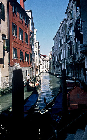 3820_SL_COLOR_AROUND_THE_WORLD_IN_8_MONTHS_APRIL_2000_1
