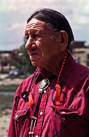 37867_B15_SL_COLOR_TAOS_NM_97_05.jpg