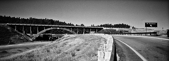 7552_FM_BW_XPAND_AZ_01_4.jpg