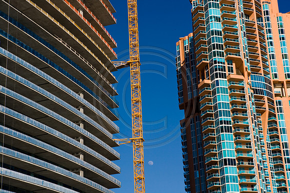 36136_DG_Color_USA_Miami_Beach_FL_Related_GroupZV4N0536
