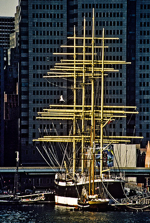 64047_B1_SL_COLOR_NY_86_15.jpg