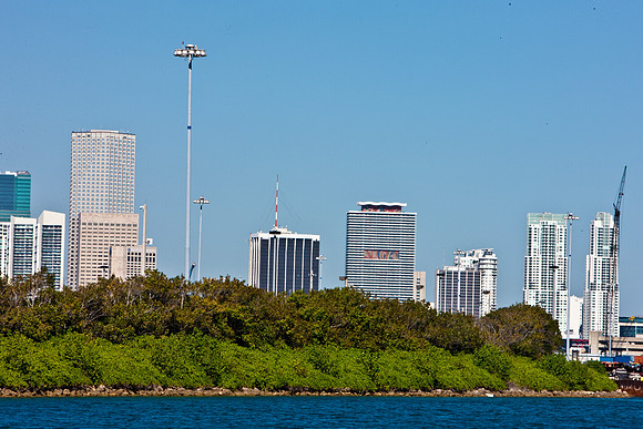 3800_DG_Port_Miami_FL_5L8Y4832