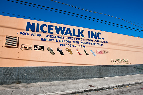 2607_Litlle_Haity_Miami_Avenue_20090307-5L8Y2222